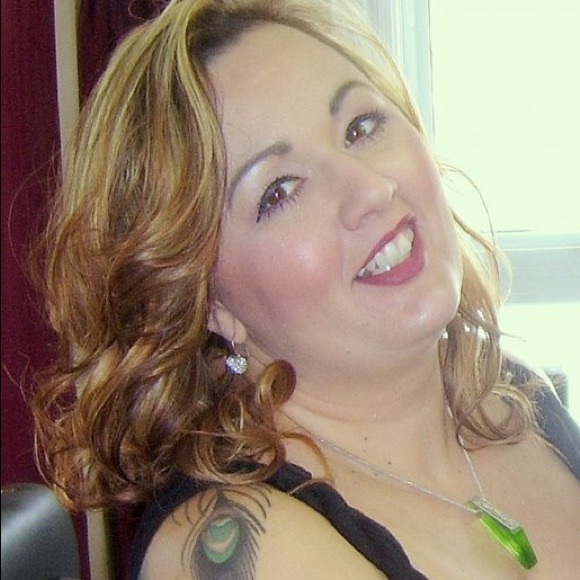 Meet your Posher, Josephine - Picture 3 of 5